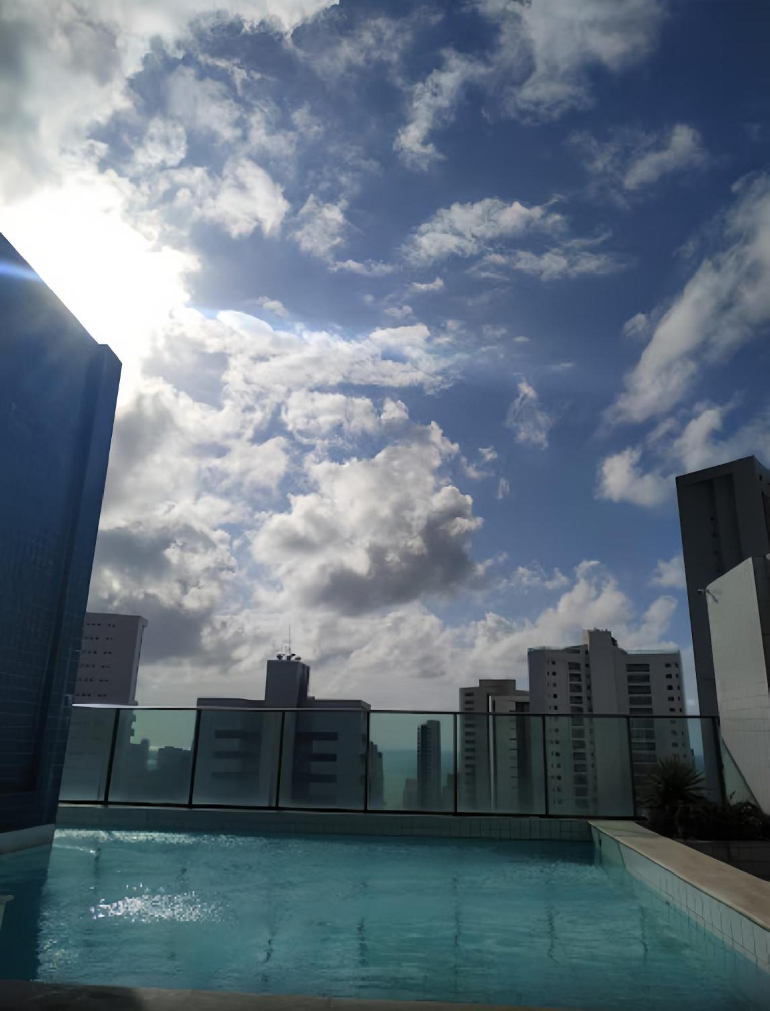 Flat Piscina No Rooftop Aluguel Temporada Em เฮซิเฟ ภายนอก รูปภาพ